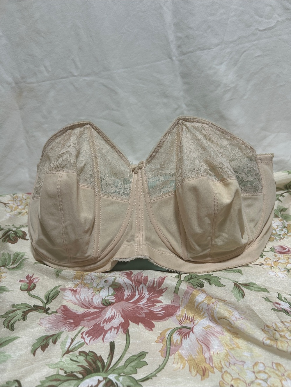 GODDESS STRAPLESS Lace-Trim Full Coverage Bra in Light Nude